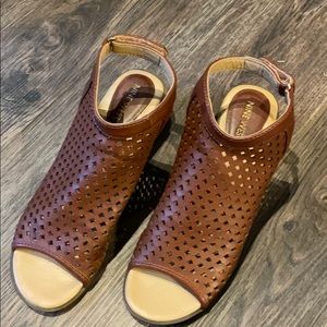 Brown perforated leather Nine West sandals